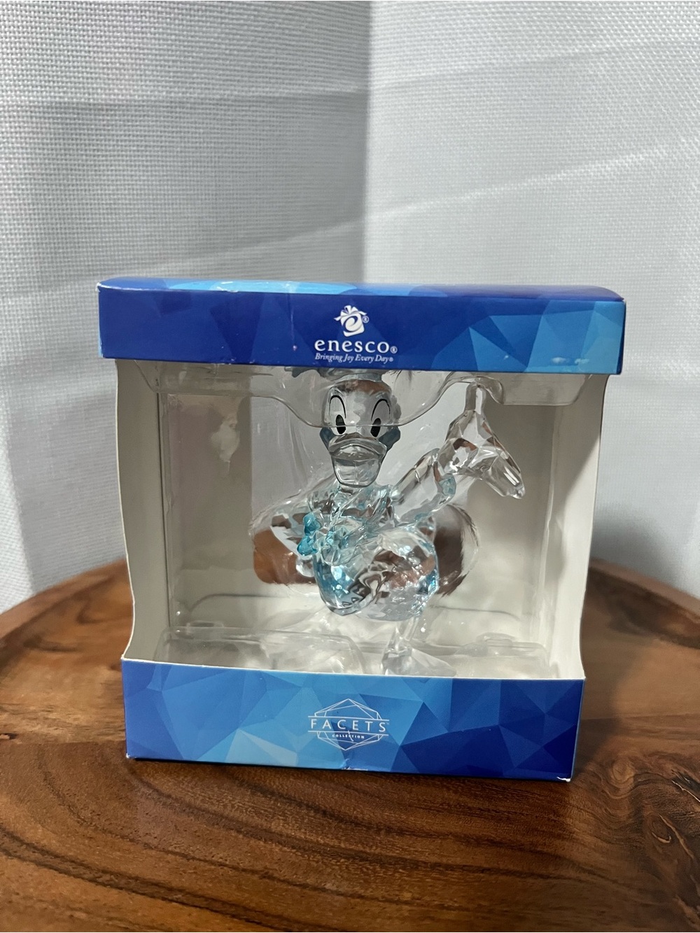 Disney Showcase Facets Donald Duck Figurine NEW